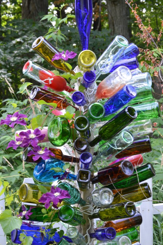 hubpages-living-Bottle-Tree-For-My-Garden-Reuse-of-Junk