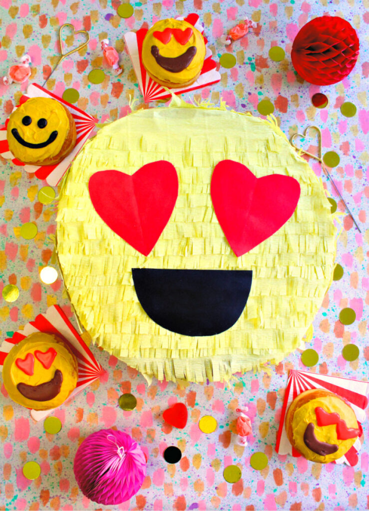DIY-ValentinesDay-Emoji-Pinata