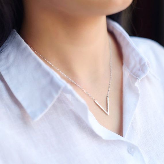 silver-necklace-mkjewelryshop